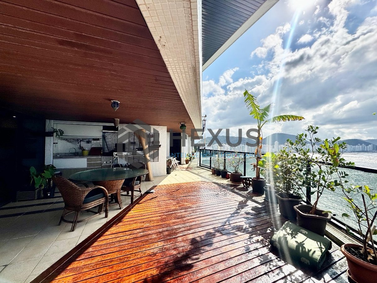 Foto 6 de Apartamento Frente para o mar à venda na Praia das Astúrias Guarujá, localização privilegiada. Confira!