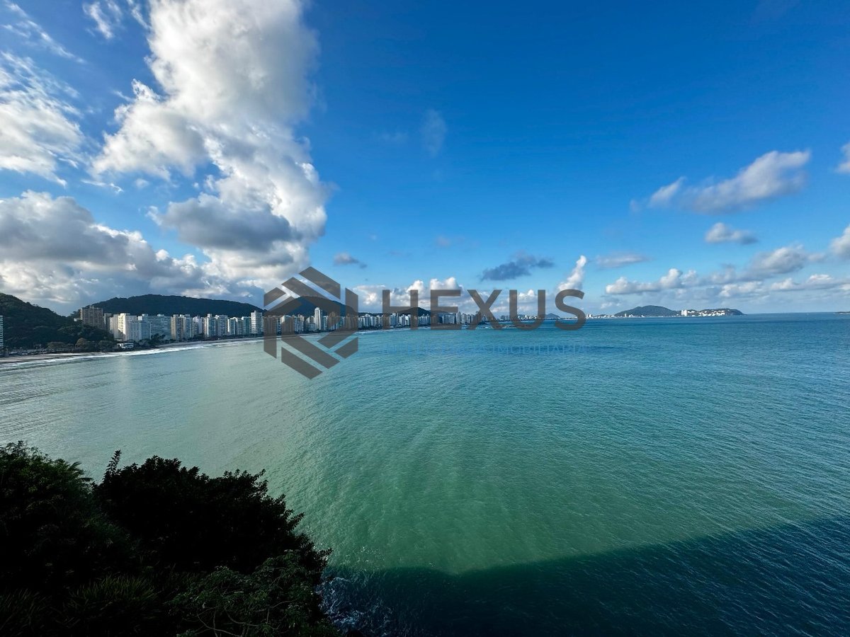 Foto 3 de Apartamento de alto padrão frente mar com varanda e lazer na Praia das Asturias, Guaruja