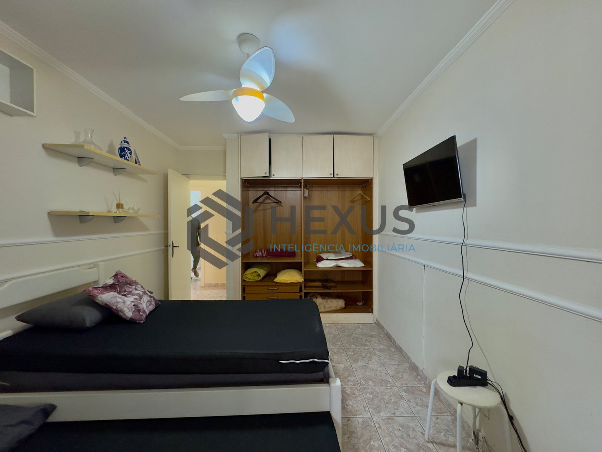 Foto 15 de Apartamento reformado com varanda gourmet vista mar a 1 quadra da praia e lazer nas Astúrias, Guarujá