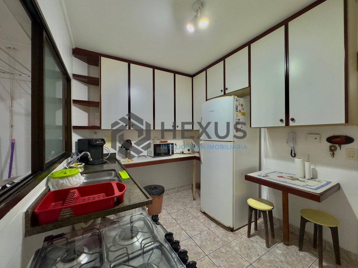 Foto 22 de Apartamento reformado com varanda gourmet vista mar a 1 quadra da praia e lazer nas Astúrias, Guarujá