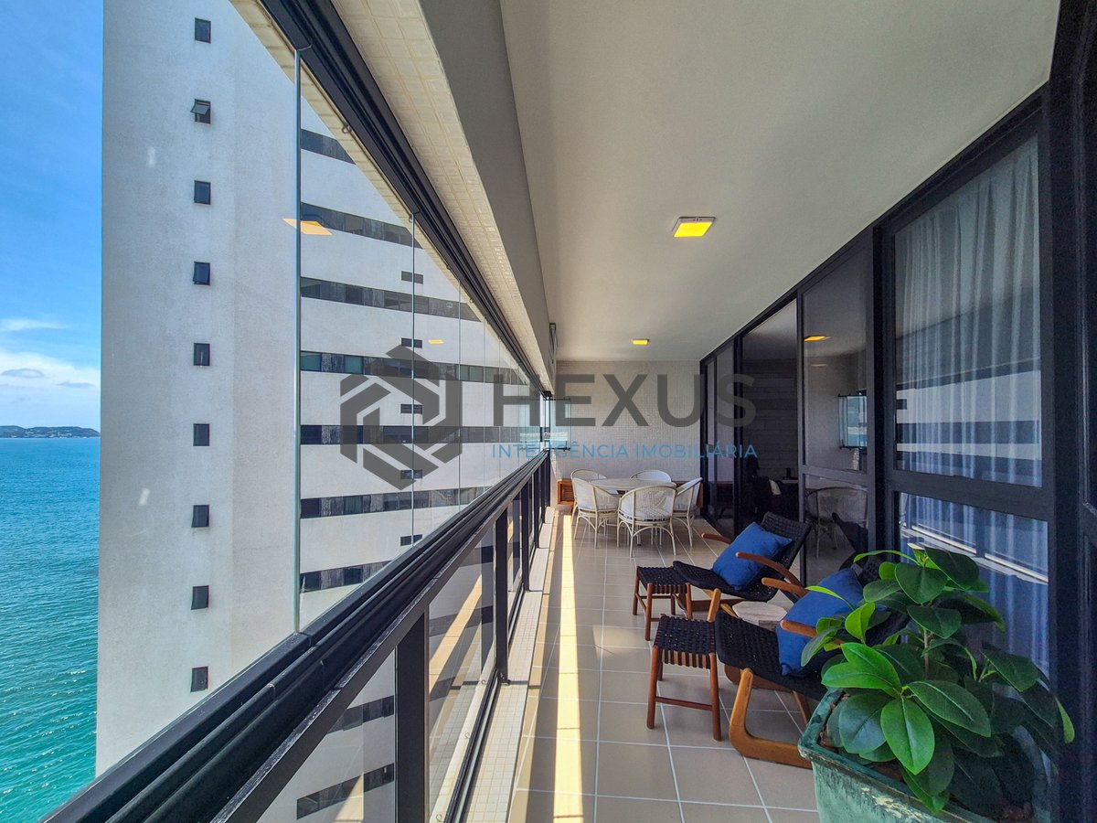 Foto 12 de Apartamento frente mar com varanda e lazer na Praia das Astúrias, Guarujá