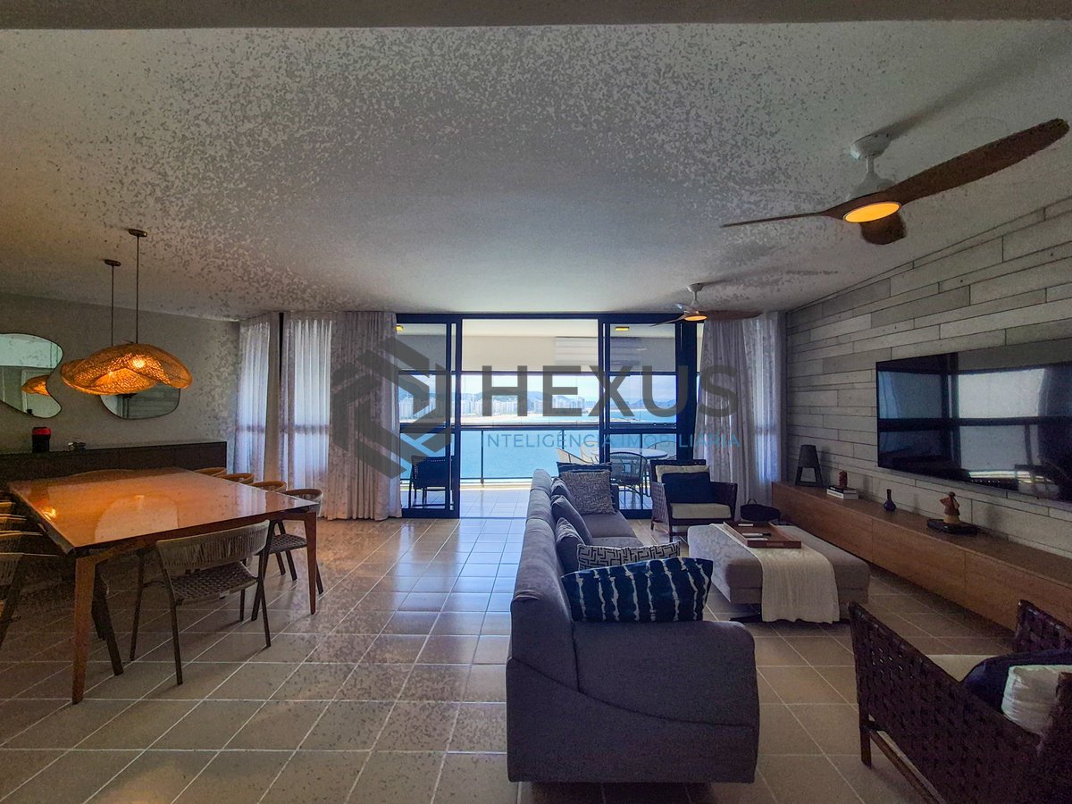 Foto 4 de Apartamento frente mar com varanda e lazer na Praia das Astúrias, Guarujá