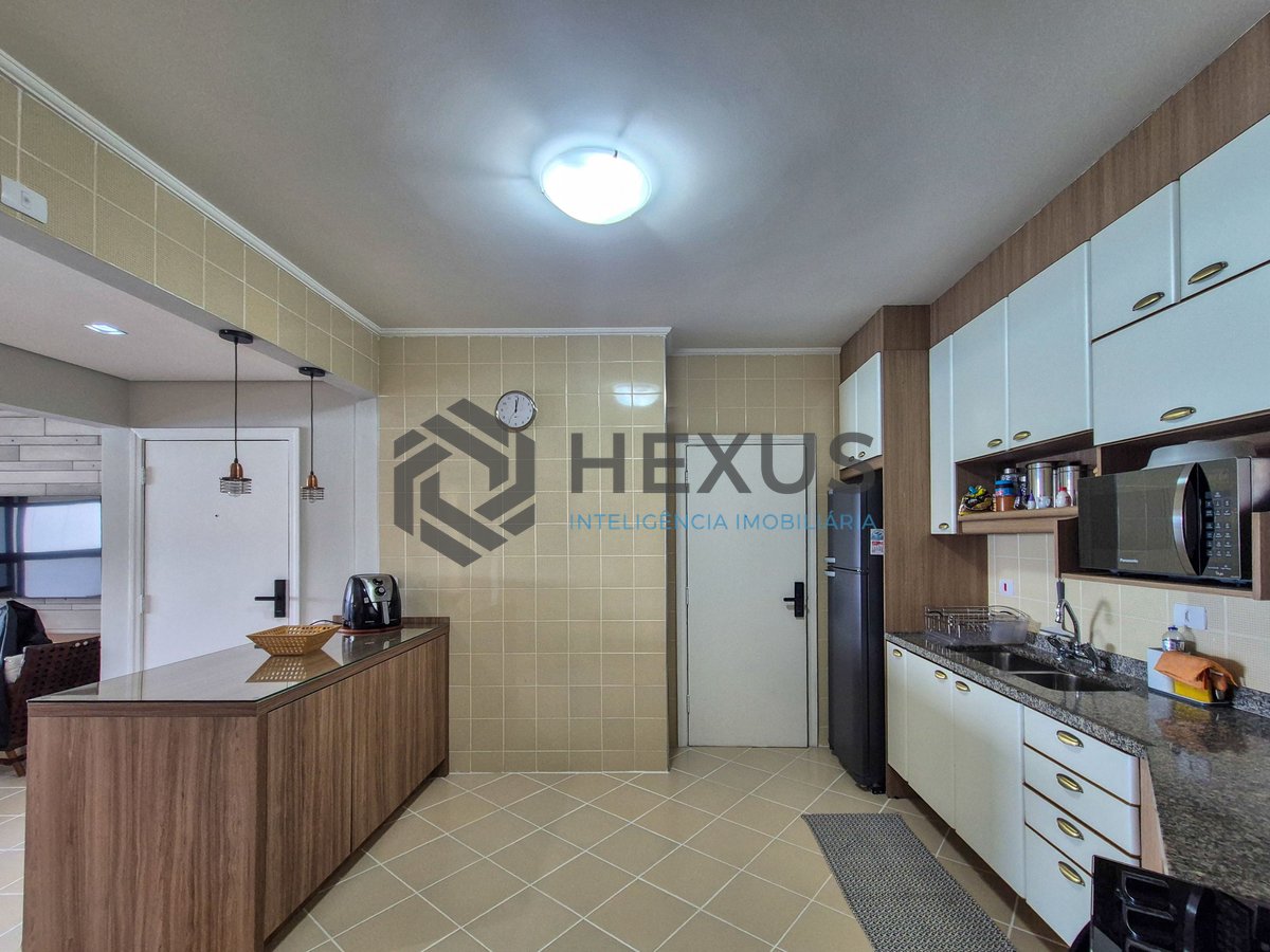 Foto 45 de Apartamento frente mar com varanda e lazer na Praia das Astúrias, Guarujá