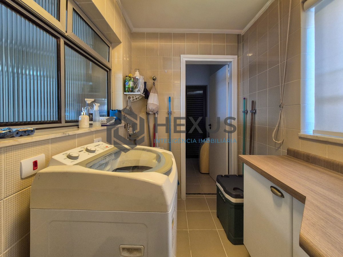 Foto 48 de Apartamento frente mar com varanda e lazer na Praia das Astúrias, Guarujá