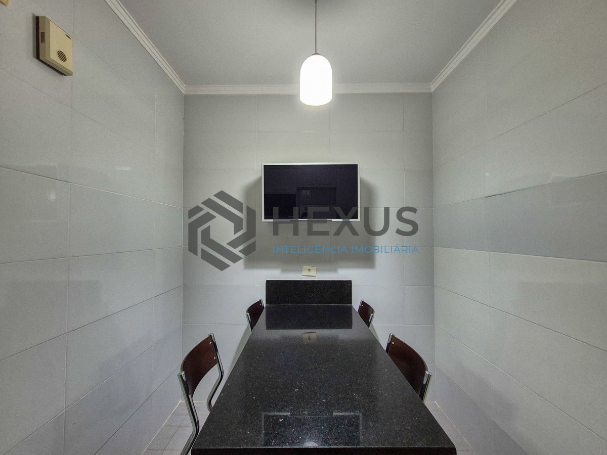Foto 25 de Apartamento com varanda e lazer na Praia das Pitangueiras, Guaruja
