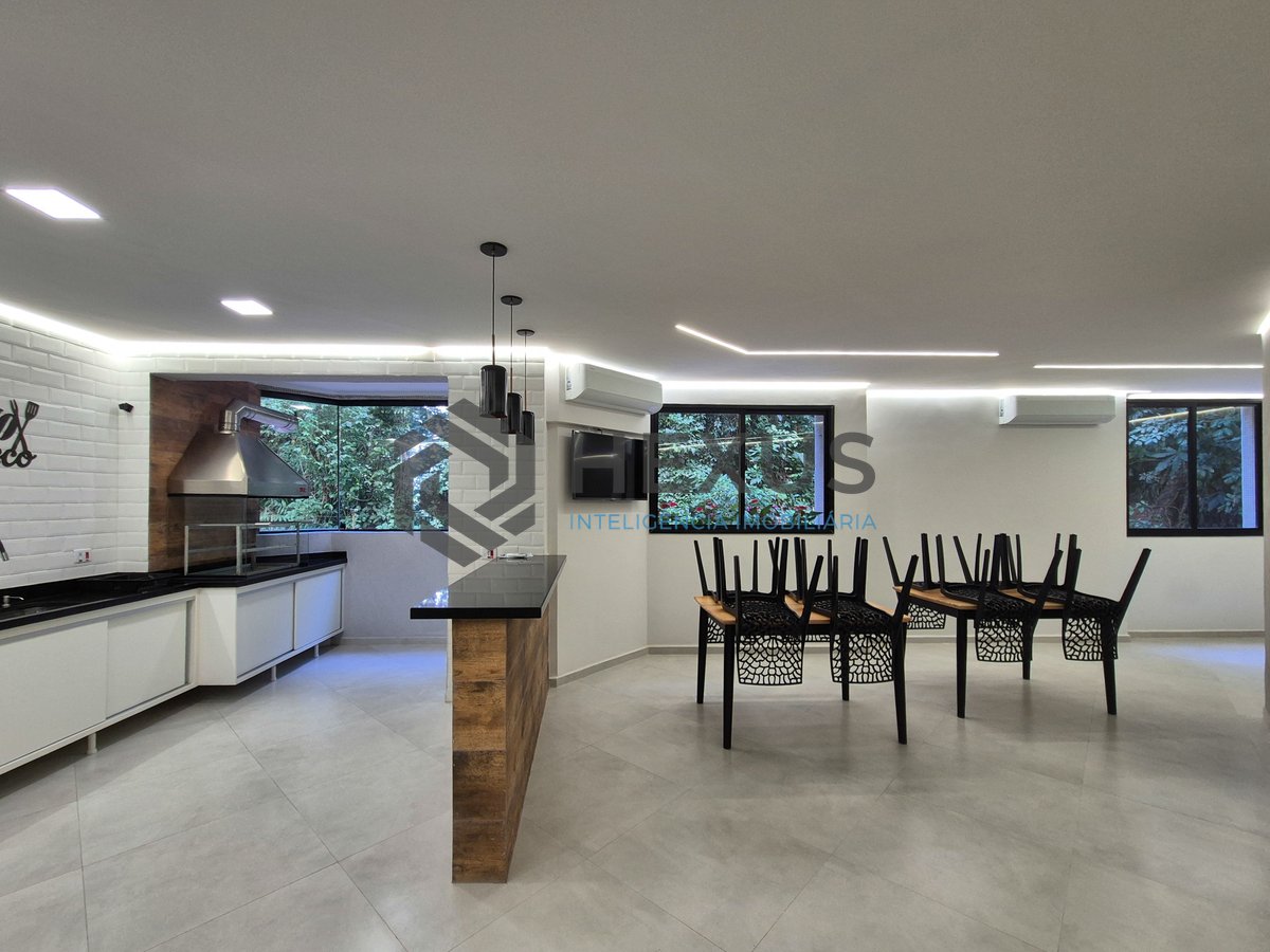 Foto 34 de Apartamento com varanda e lazer na Praia das Pitangueiras, Guaruja