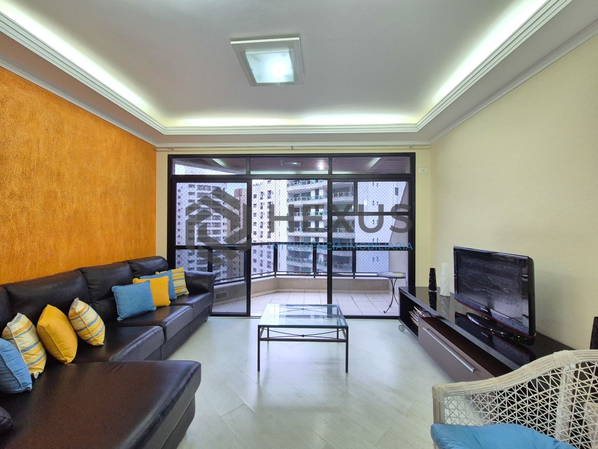 Foto 5 de Apartamento com varanda e lazer na Praia das Pitangueiras, Guaruja