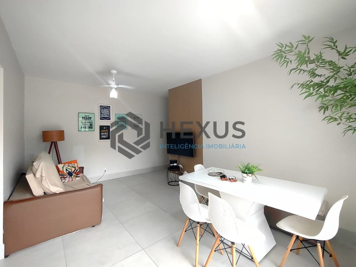Foto 5 de Apartamento com varanda reformado na região dos Hotéis da Praia da Enseada, Guarujá