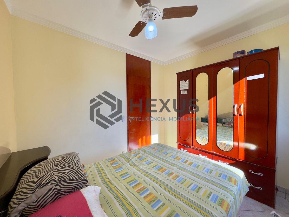 Foto 15 de Apartamento com varanda e lazer na Praia da Enseada, Guaruja