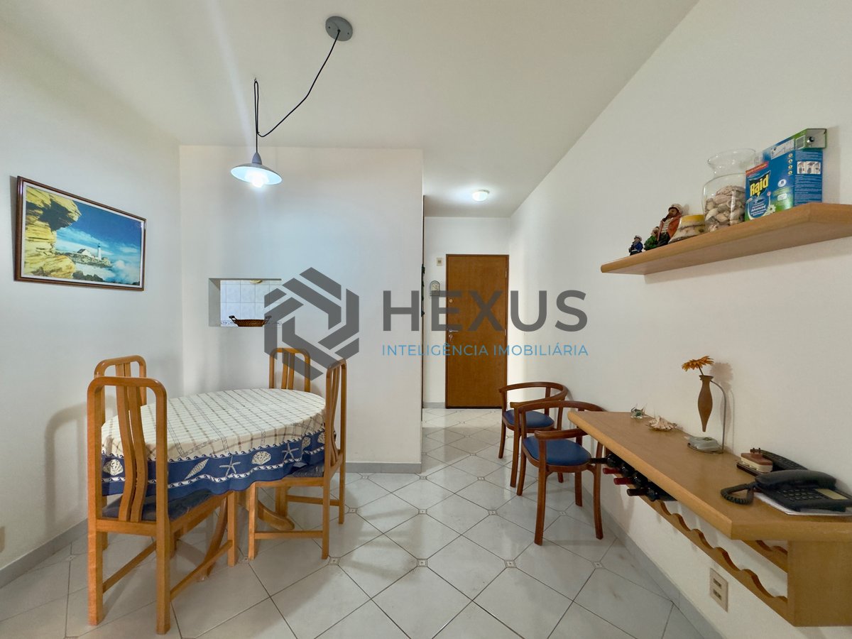 Foto 6 de Apartamento com varanda e lazer na Praia da Enseada, Guaruja