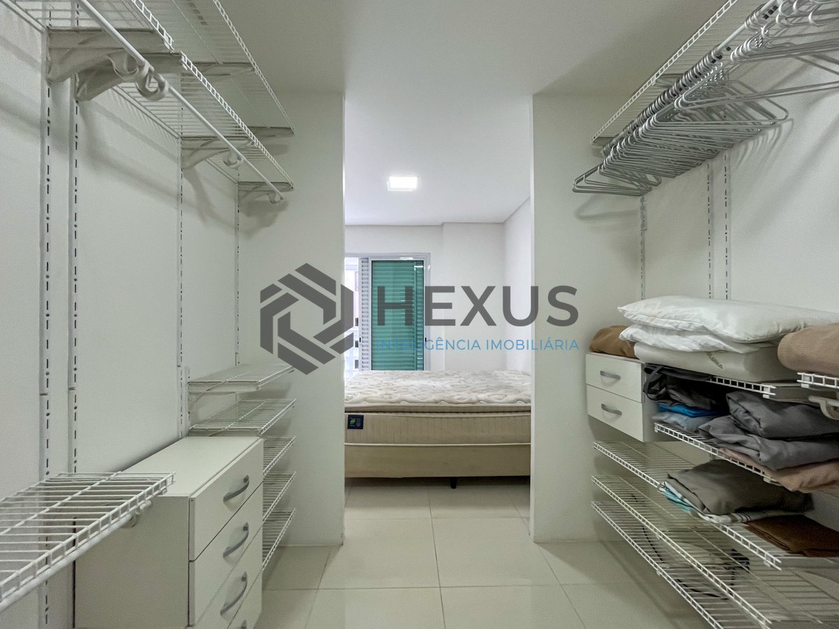 Foto 11 de Apartamento com varanda gourmet e lazer em prédio novo na Praia das Pitangueiras, Guaruja