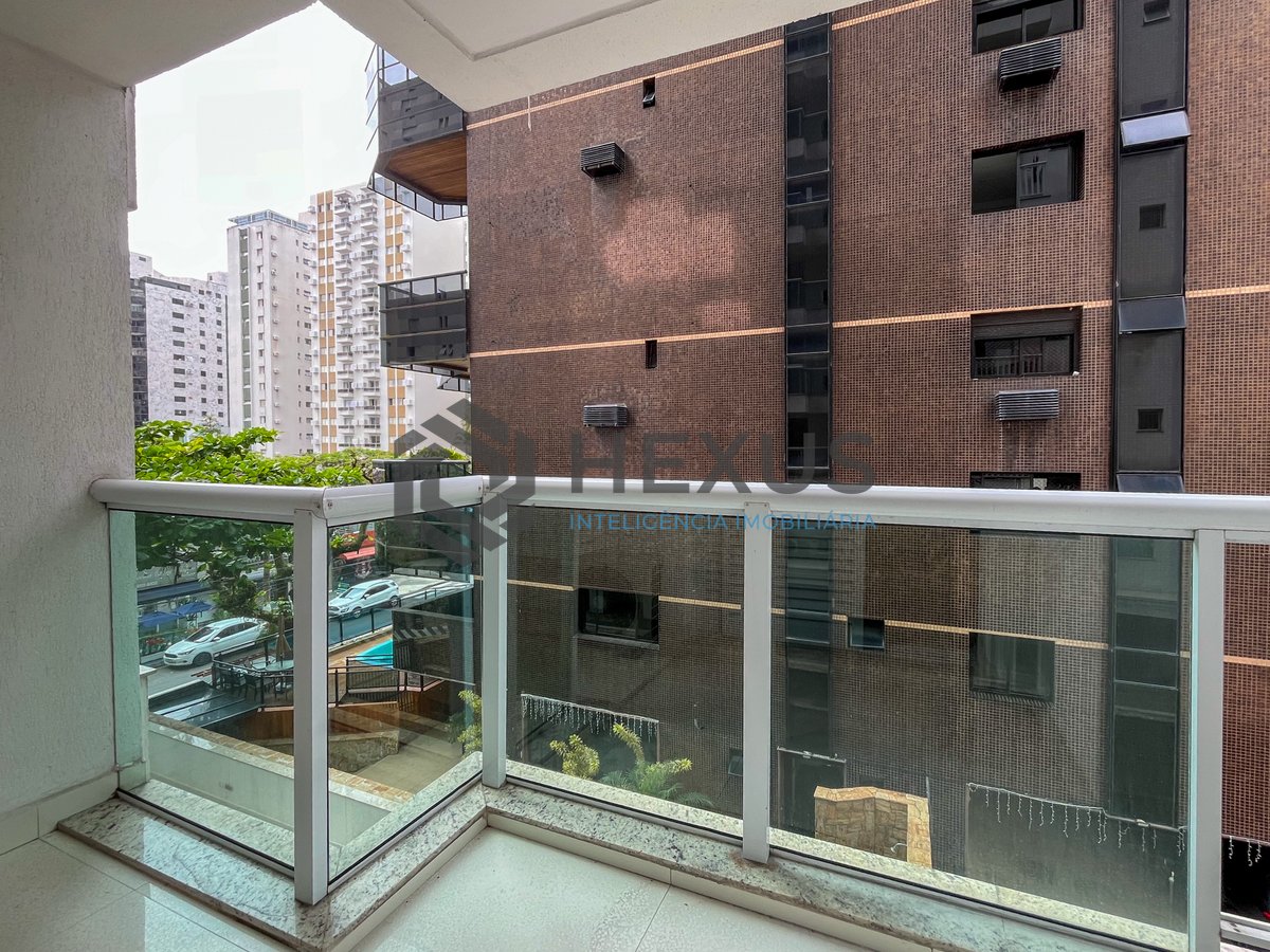 Foto 20 de Apartamento com varanda gourmet e lazer em prédio novo na Praia das Pitangueiras, Guaruja
