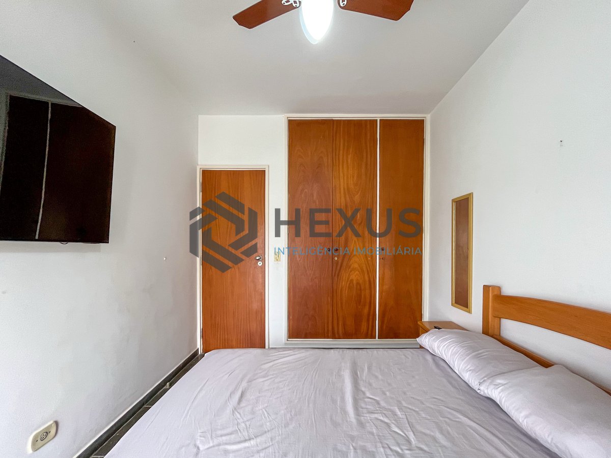 Foto 14 de Apartamento com varanda e lazer na região do Aquário na Praia da Enseada, Guaruja
