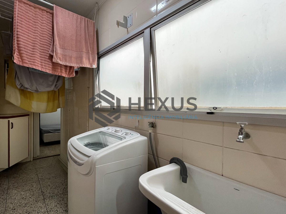 Foto 22 de Apartamento com varanda e lazer na região do Aquário na Praia da Enseada, Guaruja