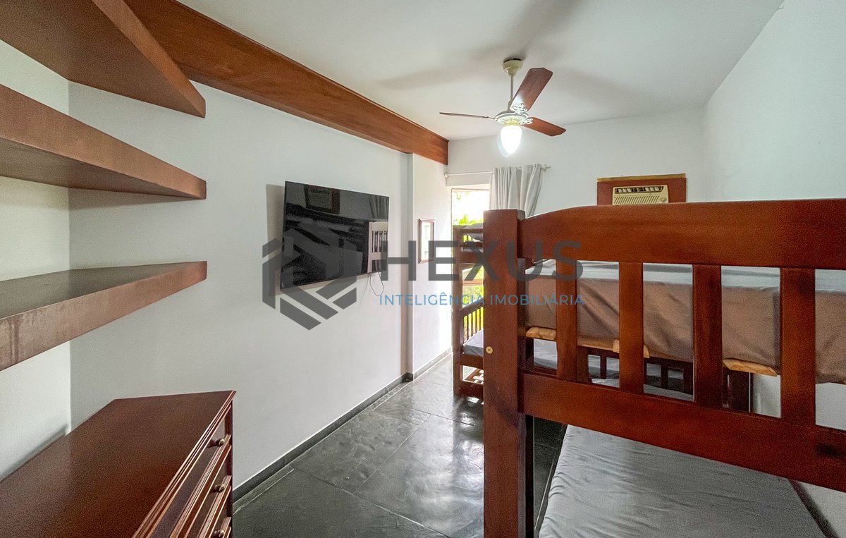 Foto 10 de Apartamento com varanda e lazer na região do Aquário na Praia da Enseada, Guaruja