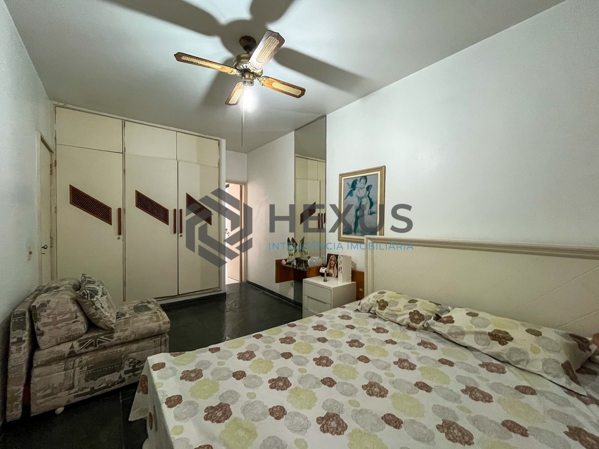 Foto 18 de Apartamento com varanda e lazer na região do Aquário na Praia da Enseada, Guaruja