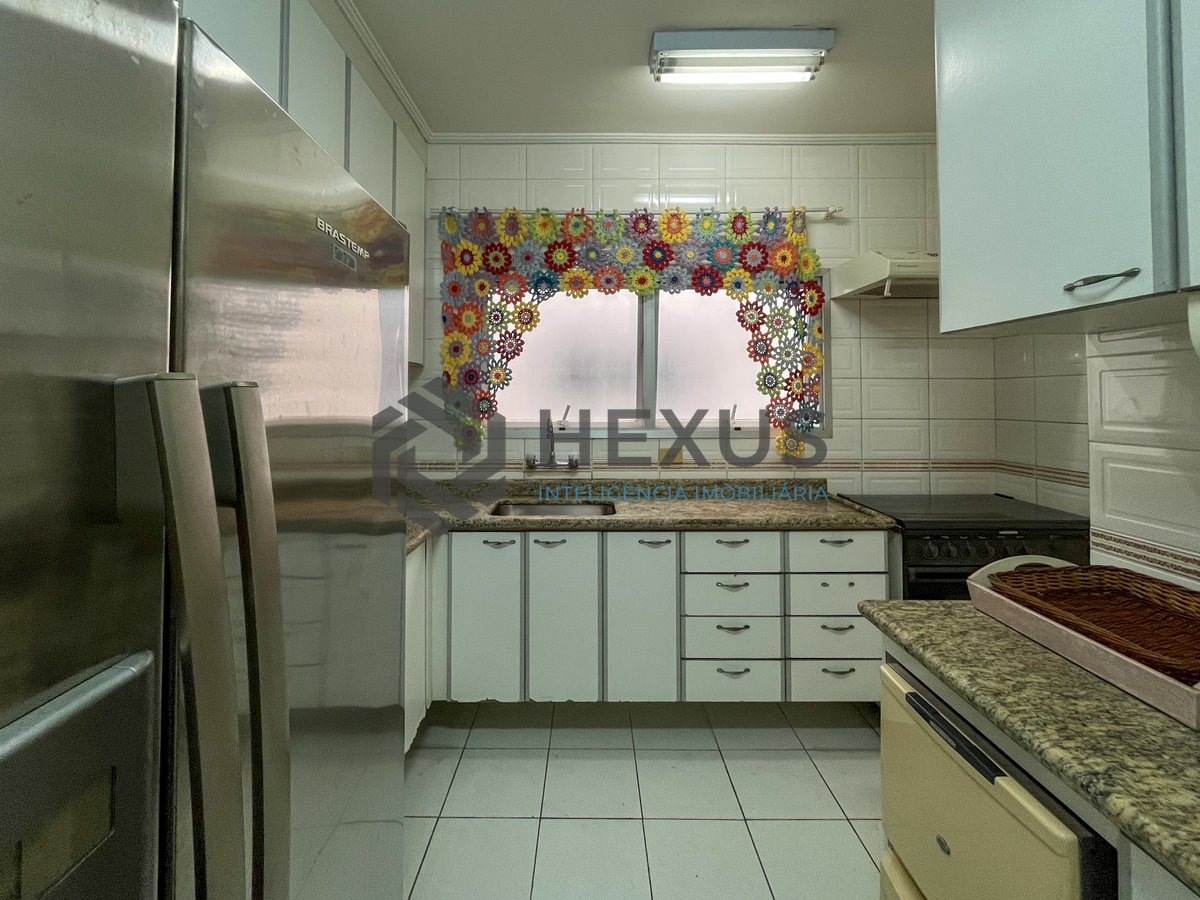 Foto 21 de Apartamento com varanda e lazer na região do Aquário na Praia da Enseada, Guaruja