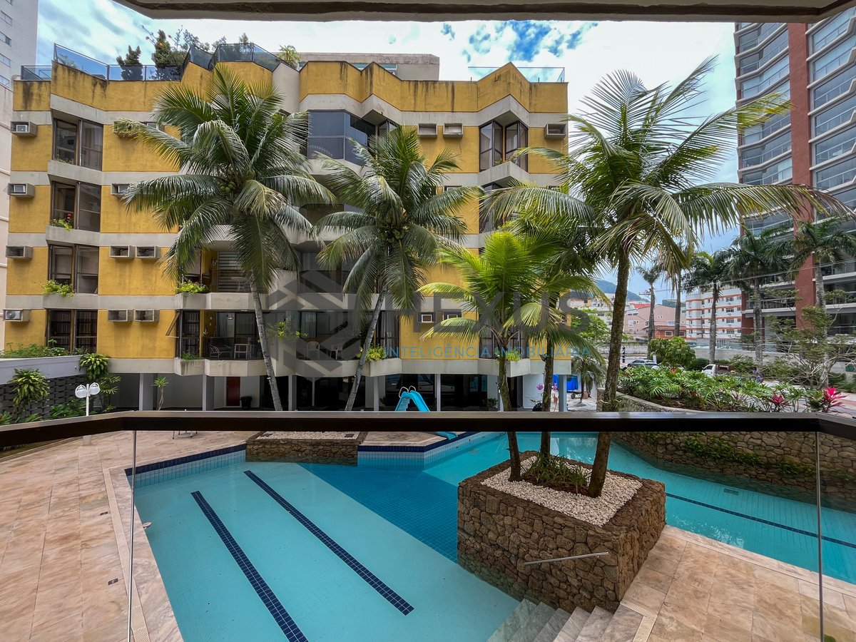 Foto 10 de Apartamento com varanda e lazer na Praia da Enseada, Guaruja
