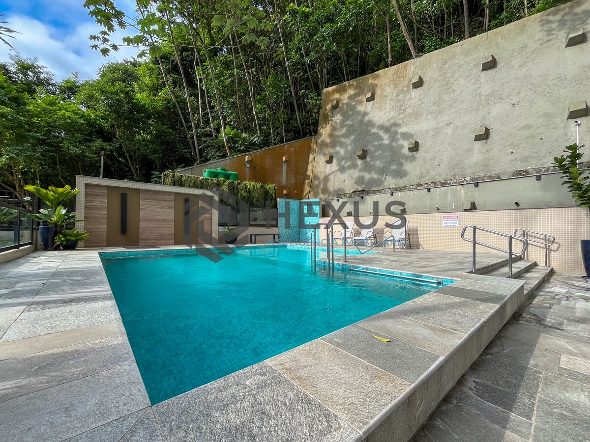 Foto 36 de Apartamento com varanda e lazer a uma quadra da Praia das Pitangueiras, Guaruja