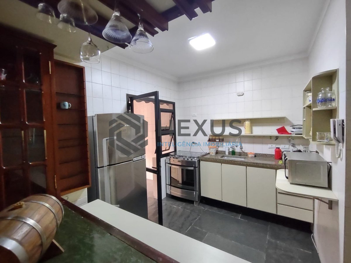 Foto 14 de Apartamento na regiào da Brunella na Praia da Enseada, Guaruja
