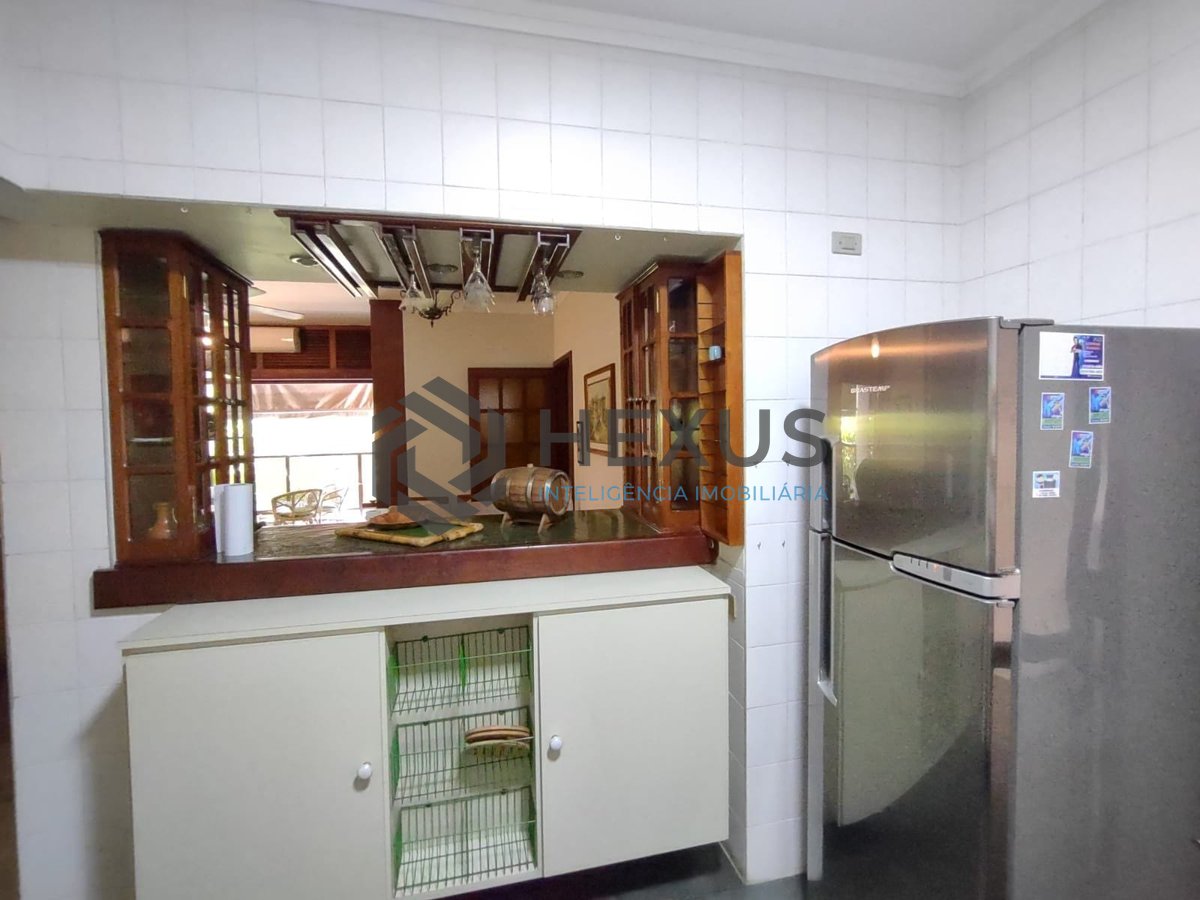 Foto 17 de Apartamento na regiào da Brunella na Praia da Enseada, Guaruja