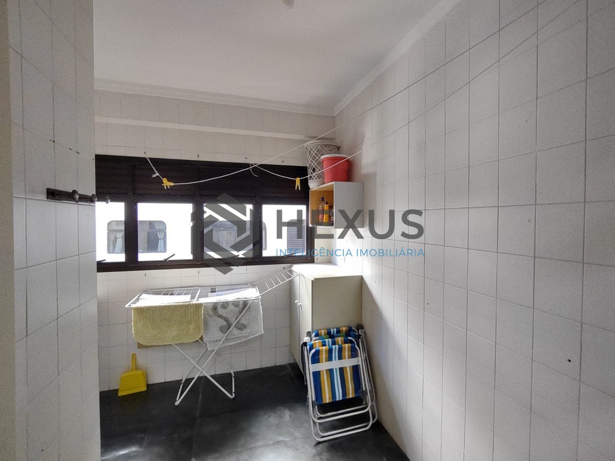 Foto 18 de Apartamento na regiào da Brunella na Praia da Enseada, Guaruja