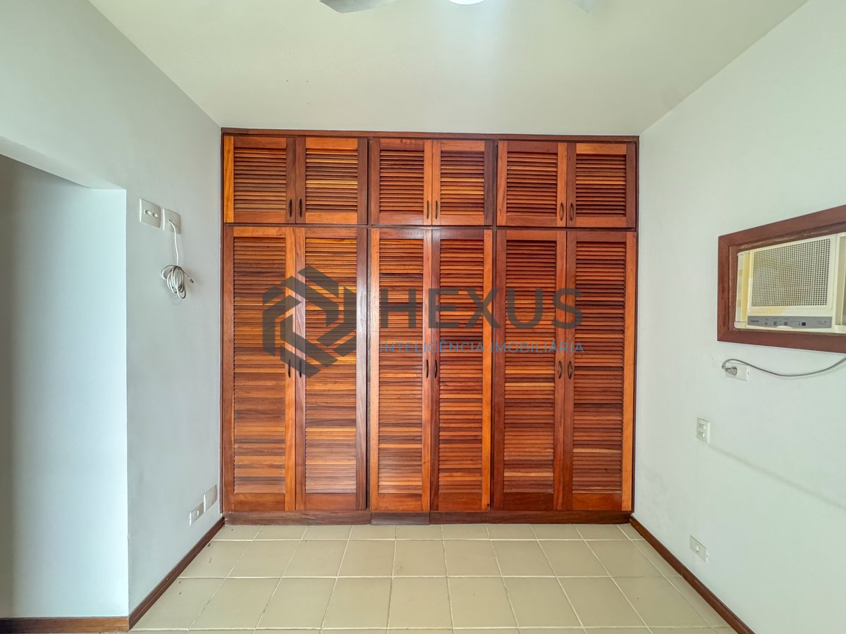 Foto 19 de Apartamento Frente mar com varanda e lazer na Praia das Astúrias, Guarujá