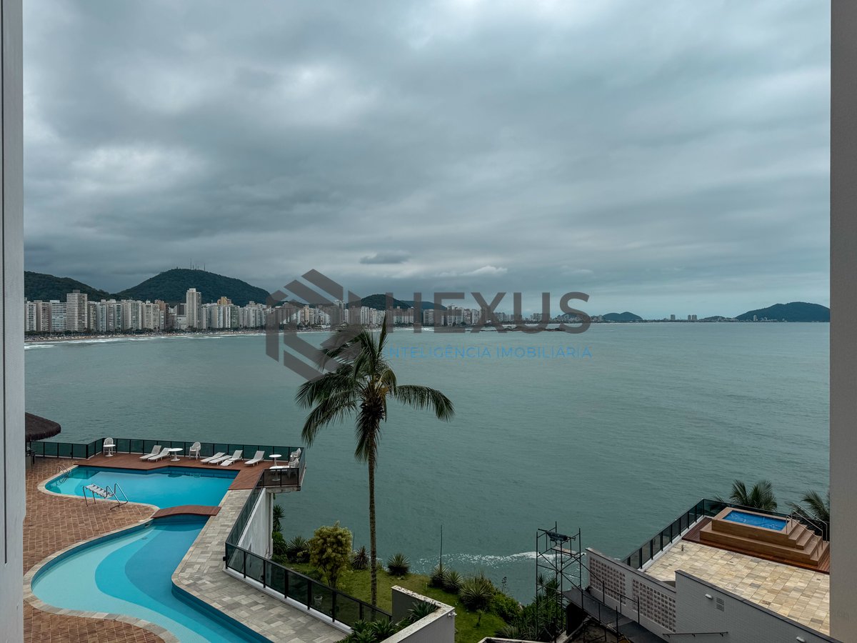 Foto 9 de Apartamento Frente mar com varanda e lazer na Praia das Astúrias, Guarujá