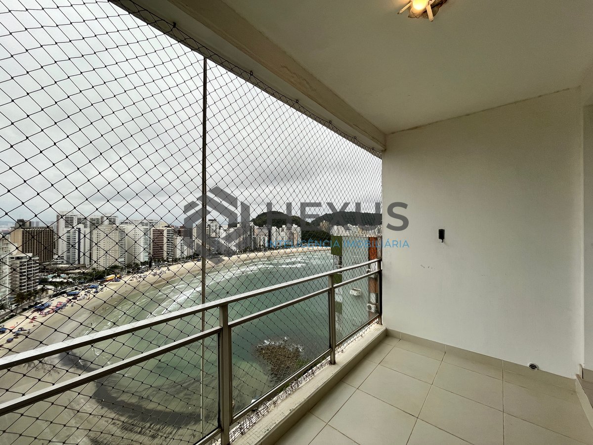 Foto 3 de Apartamento frente mar com varanda e lazer na Praia das Asturias, Guaruja