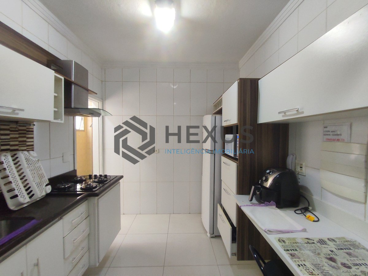 Foto 17 de Apartamento reformado e mobiliado na Praia das Asturias, Guaruja