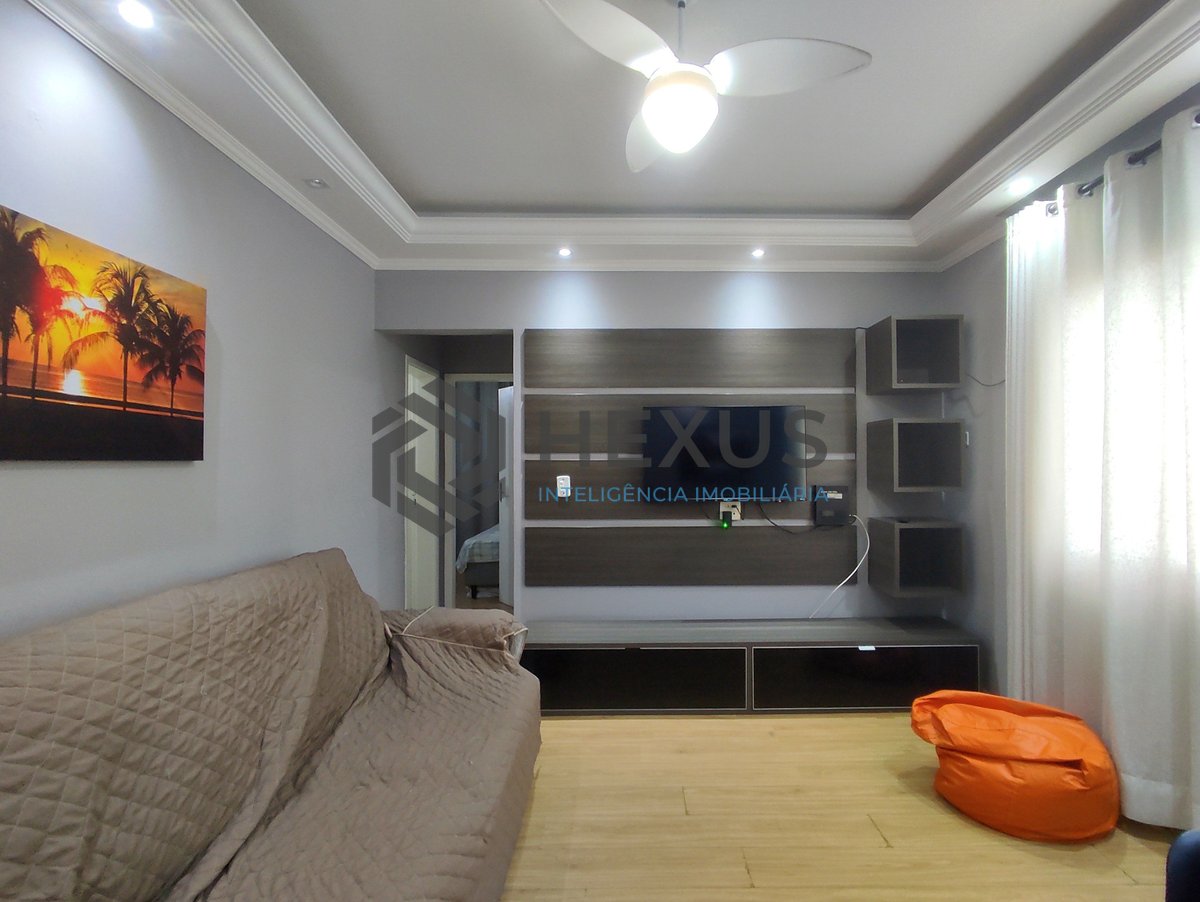 Foto 3 de Apartamento reformado e mobiliado na Praia das Asturias, Guaruja