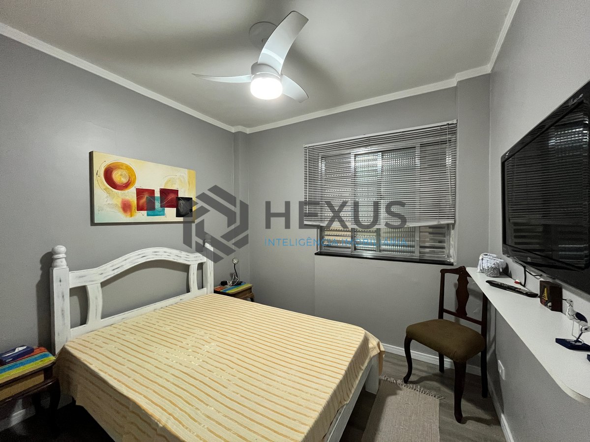 Foto 6 de Apartamento a duas quadras da Praia das Pitangueiras, Guaruja