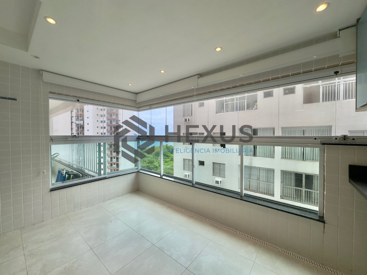 Foto 11 de Apartamento reformado com varanda gourmet e lazer a uma quadra da Praia das Asturias, Guaruja