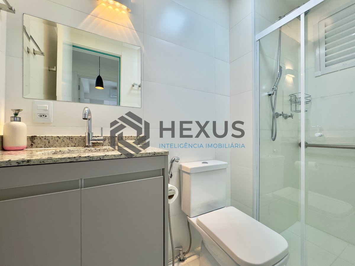 Foto 19 de Apartamento reformado com varanda gourmet e lazer a uma quadra da Praia das Asturias, Guaruja