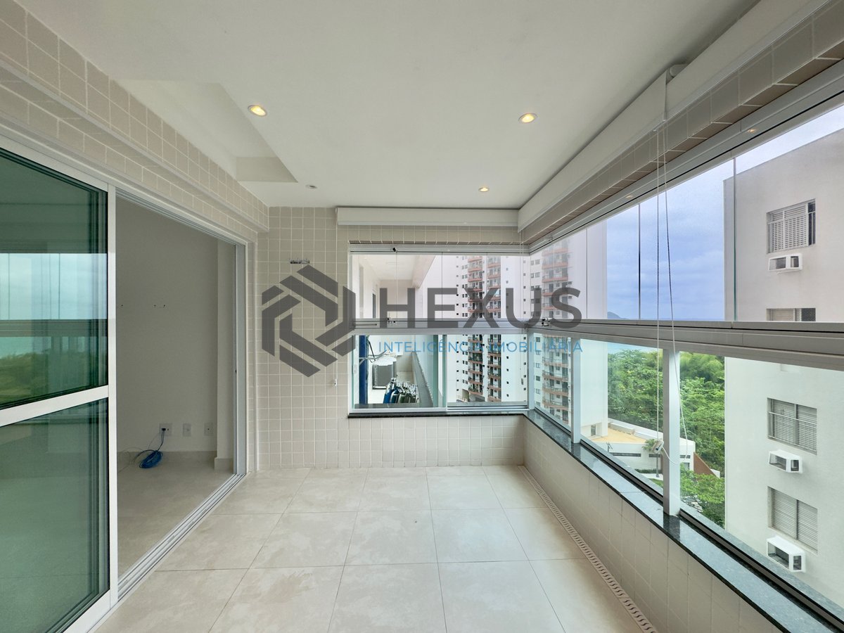 Foto 10 de Apartamento reformado com varanda gourmet e lazer a uma quadra da Praia das Asturias, Guaruja
