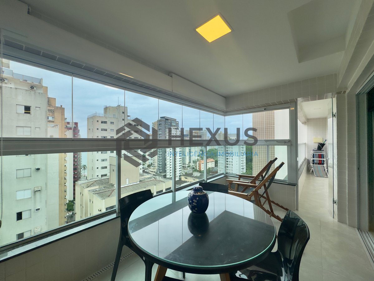 Foto 4 de Apartamento reformado com varanda gourmet e lazer a uma quadra da Praia das Asturias, Guaruja