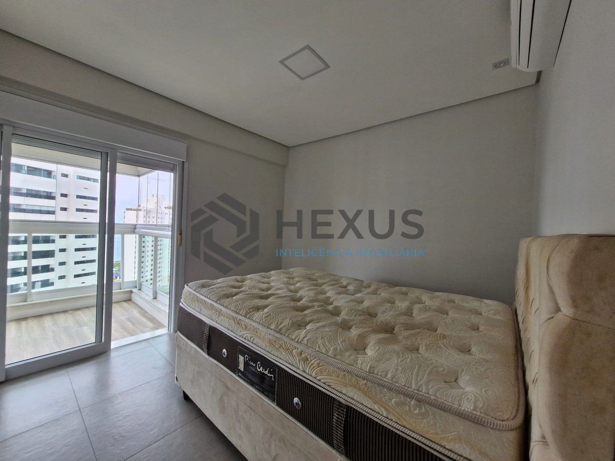 Foto 18 de Apartamento reformado frente mar com varanda gourmet e lazer em prédio na Praia das Asturias, Guaruja