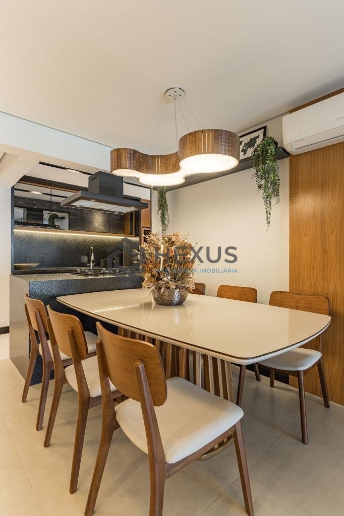 Foto 13 de Apartamento reformado frente mar com varanda gourmet em prédio novo com lazer na Praia das Asturias, Guaruja