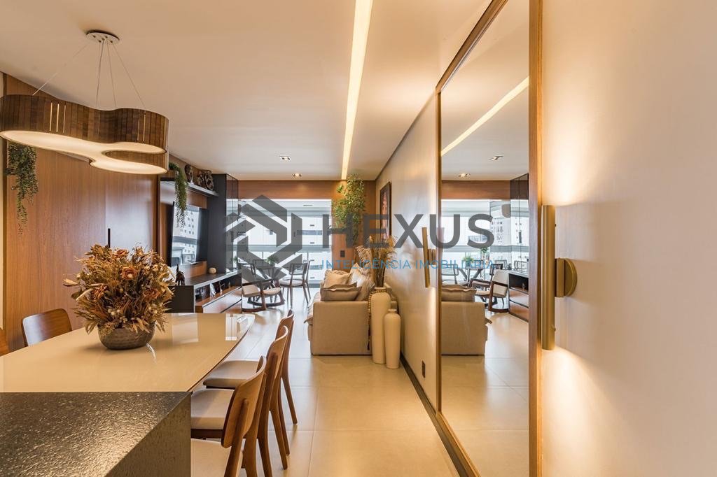 Foto 7 de Apartamento reformado frente mar com varanda gourmet em prédio novo com lazer na Praia das Asturias, Guaruja