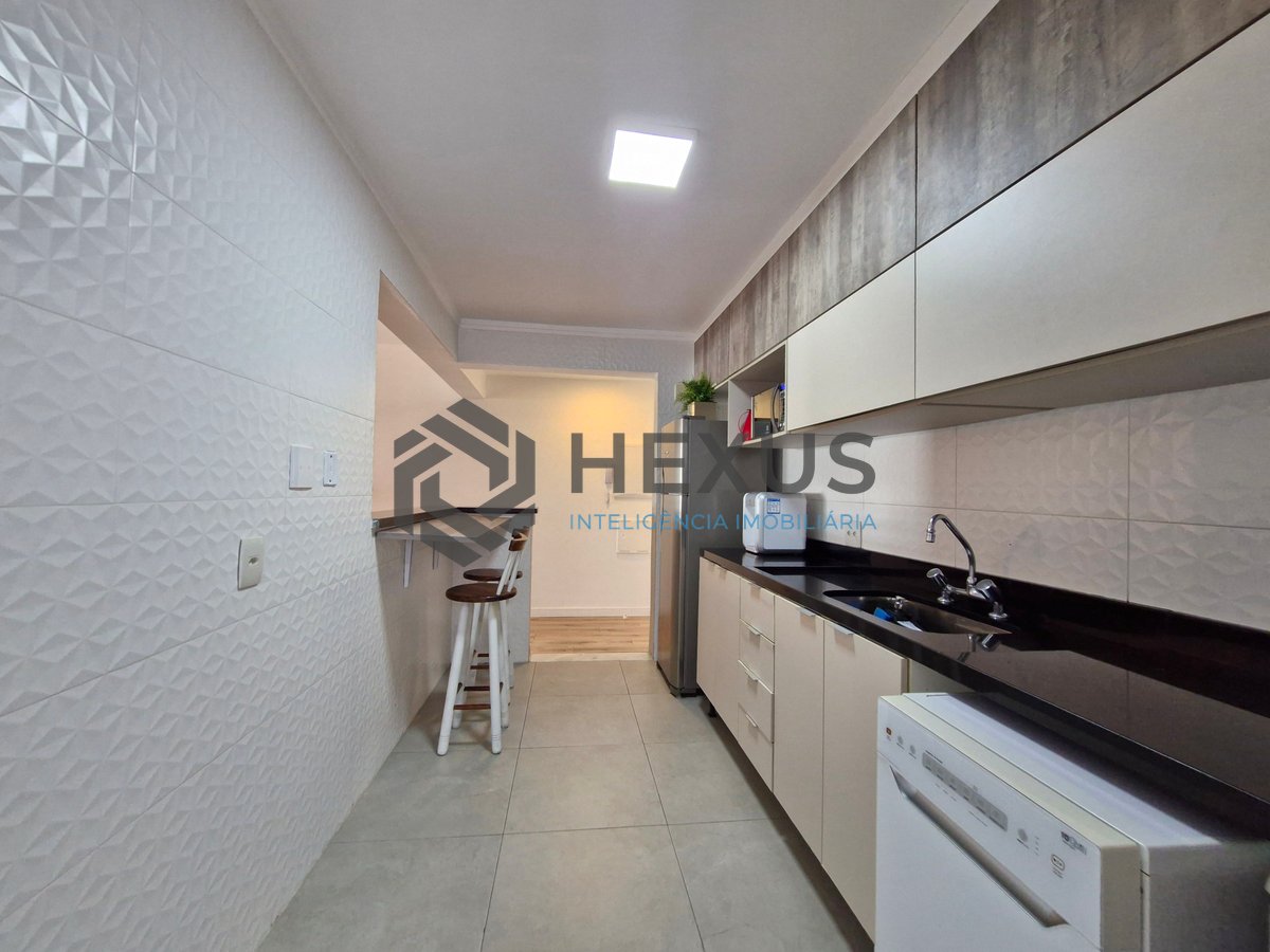 Foto 22 de Apartamento reformado, frente mar, com varanda gourmet, e vista mar em prédio novo com lazer na Praia das Astúrias à venda, Guarujá-SP.