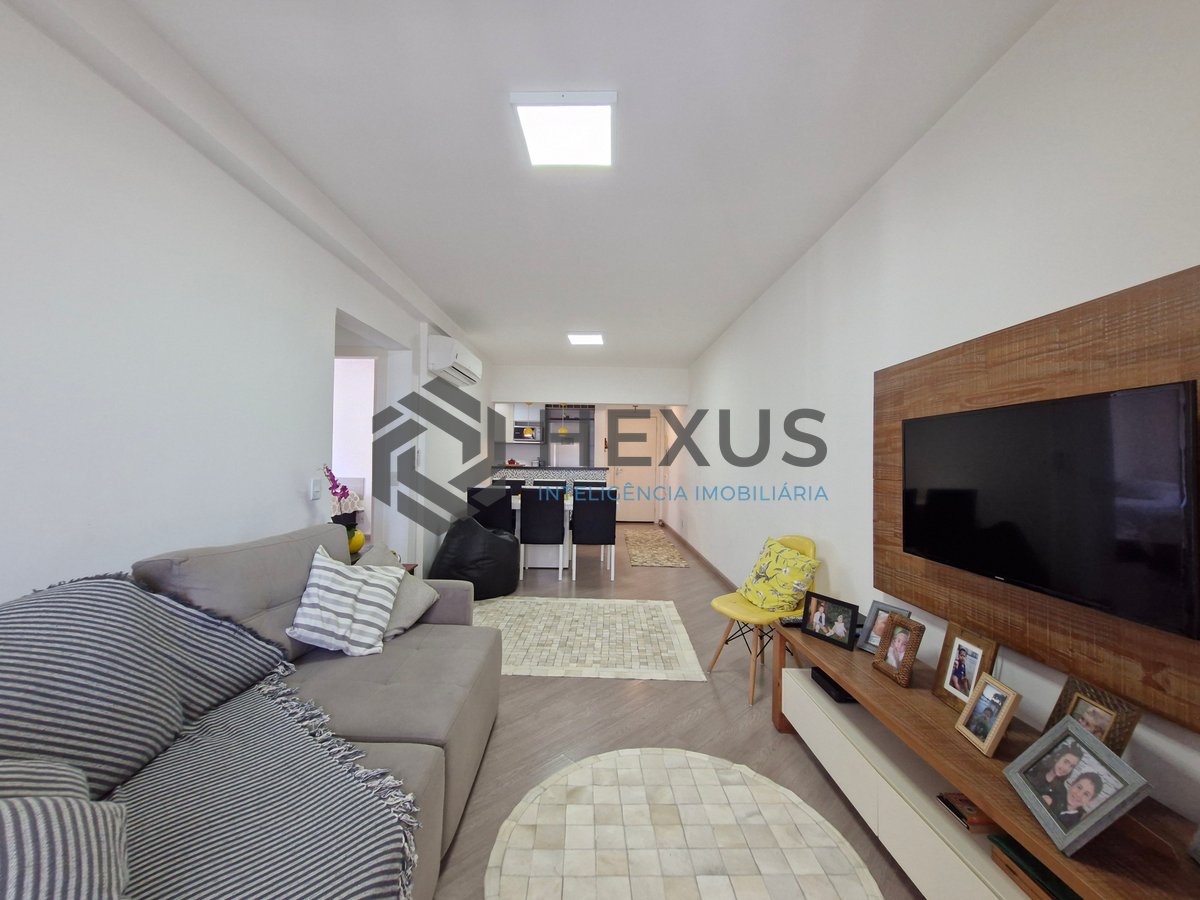 Foto 3 de Apartamento reformado frente mar com varanda gourmet e lazer em prédio novo na Praia das Asturias, Guaruja