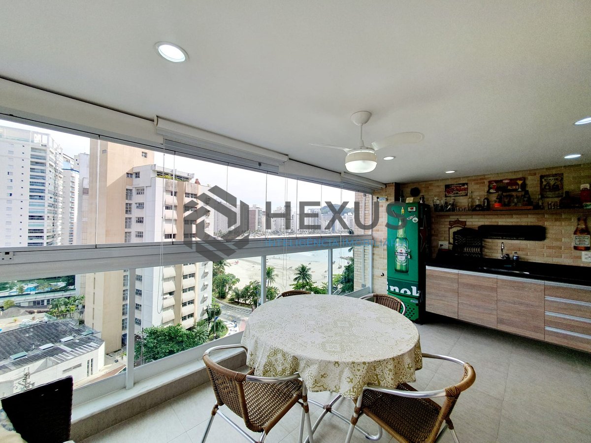 Foto 2 de Apartamento reformado frente mar com varanda gourmet e lazer em prédio novo na Praia das Asturias, Guaruja