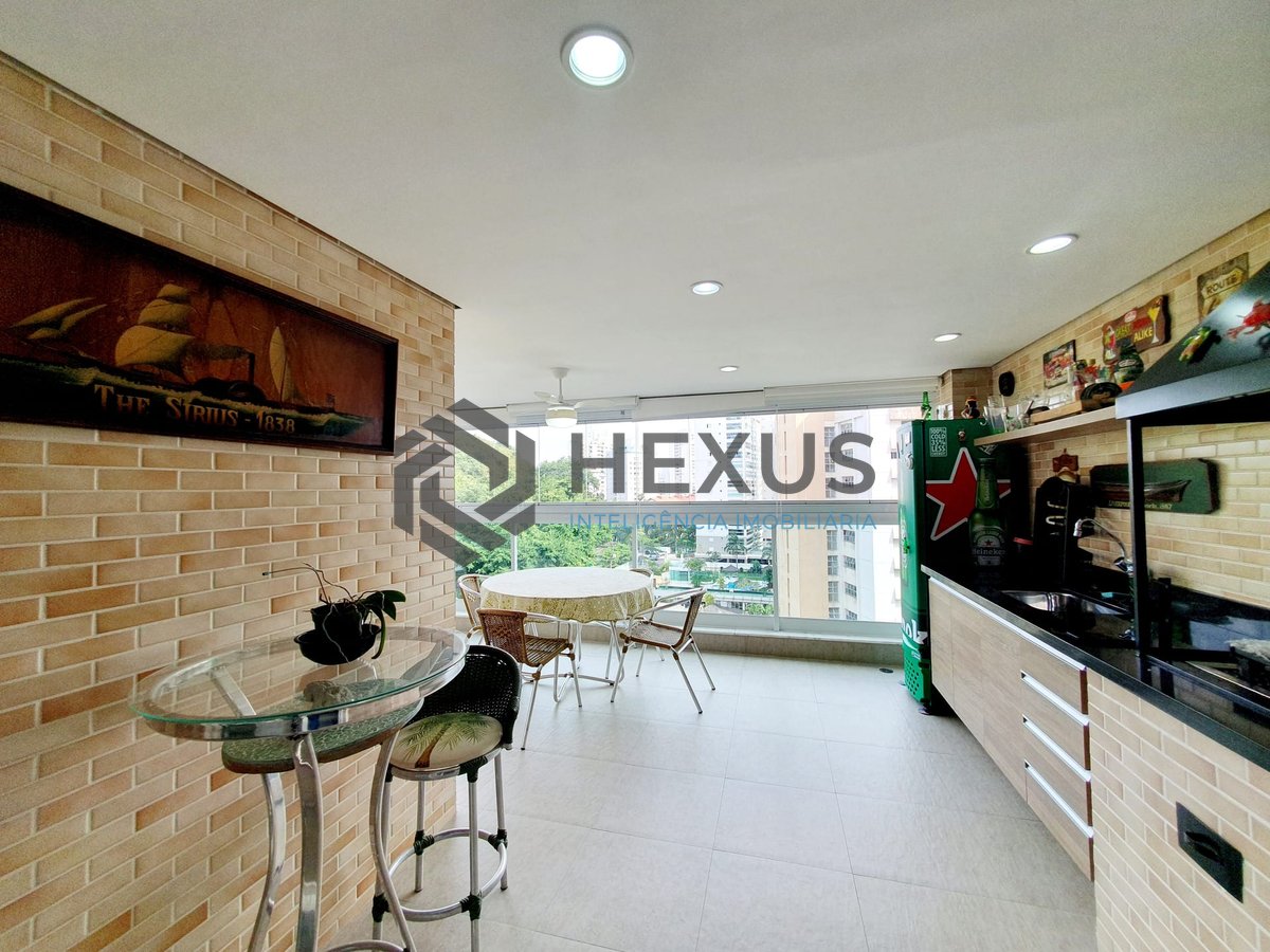 Foto 12 de Apartamento reformado frente mar com varanda gourmet e lazer em prédio novo na Praia das Asturias, Guaruja