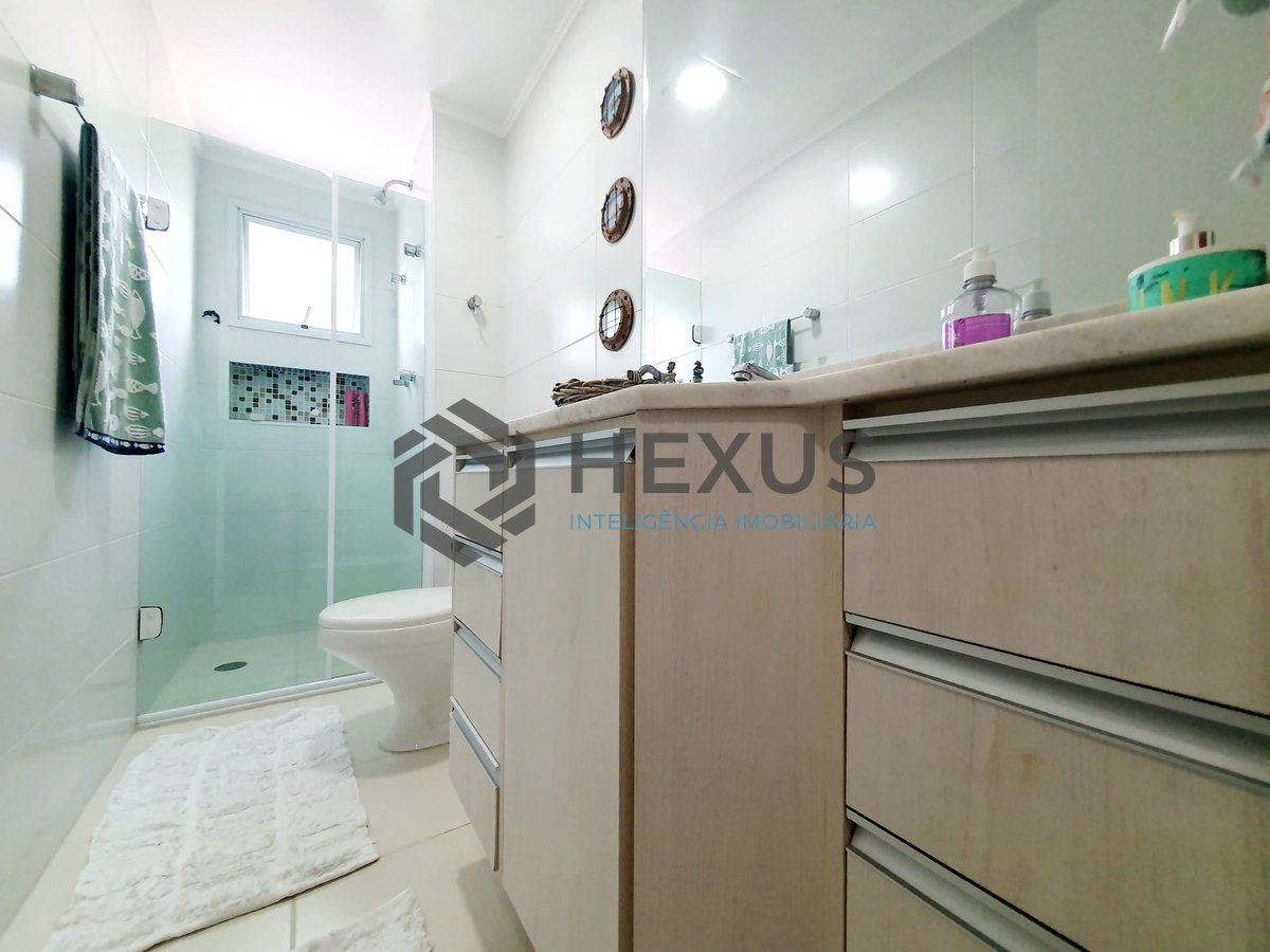 Foto 15 de Apartamento reformado frente mar com varanda gourmet e lazer em prédio novo na Praia das Asturias, Guaruja