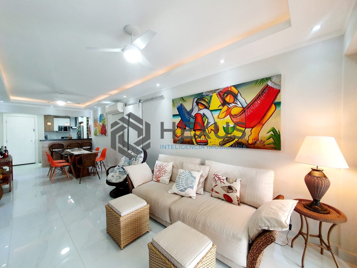 Foto 10 de Apartamento reformado frente mar com varanda gourmet e lazer em prédio novo na Praia das Asturias, Guaruja