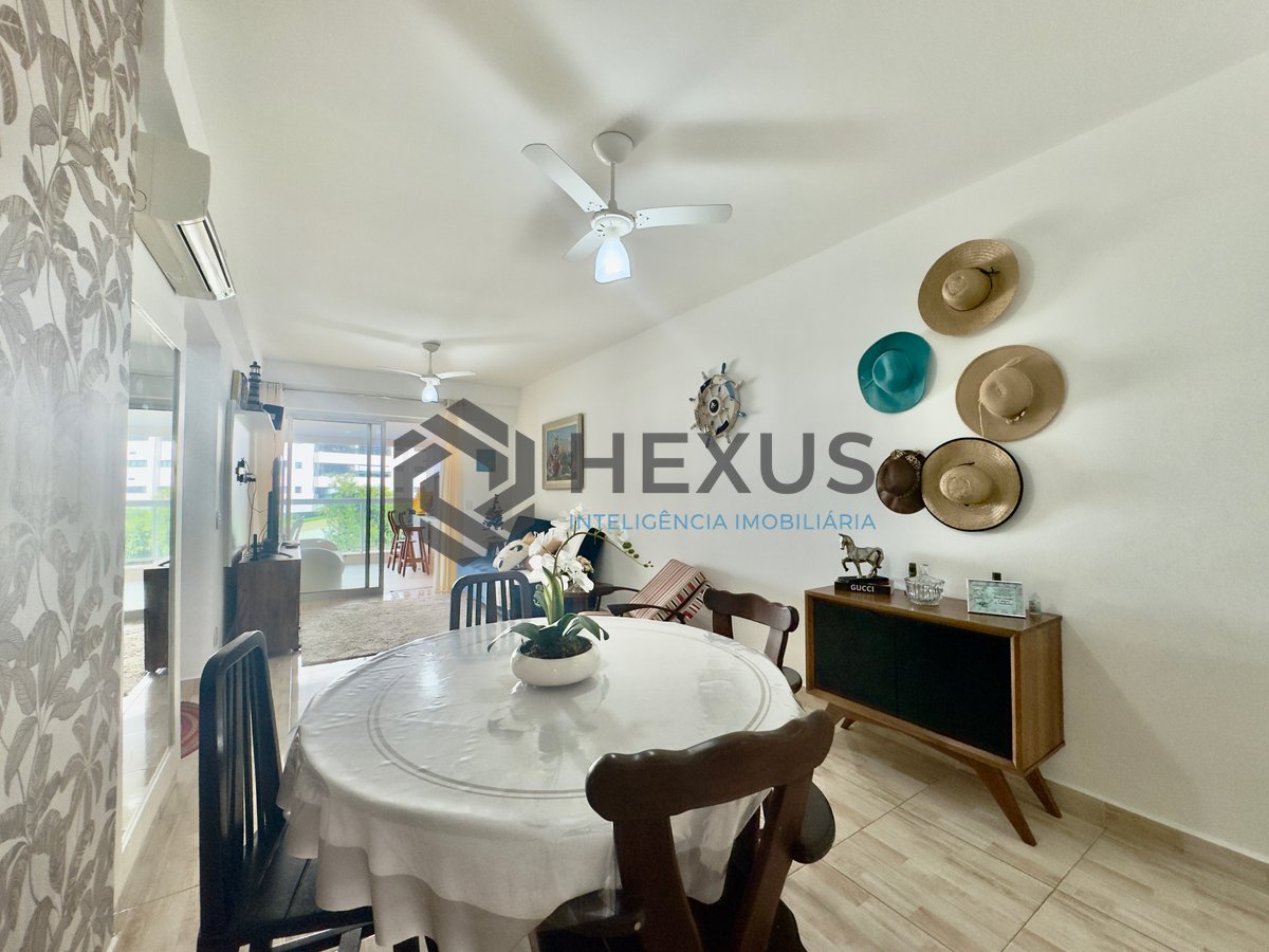 Foto 9 de Apartamento reformado frente mar com varanda gourmet e lazer em prédio novo na Praia das Asturias, Guaruja