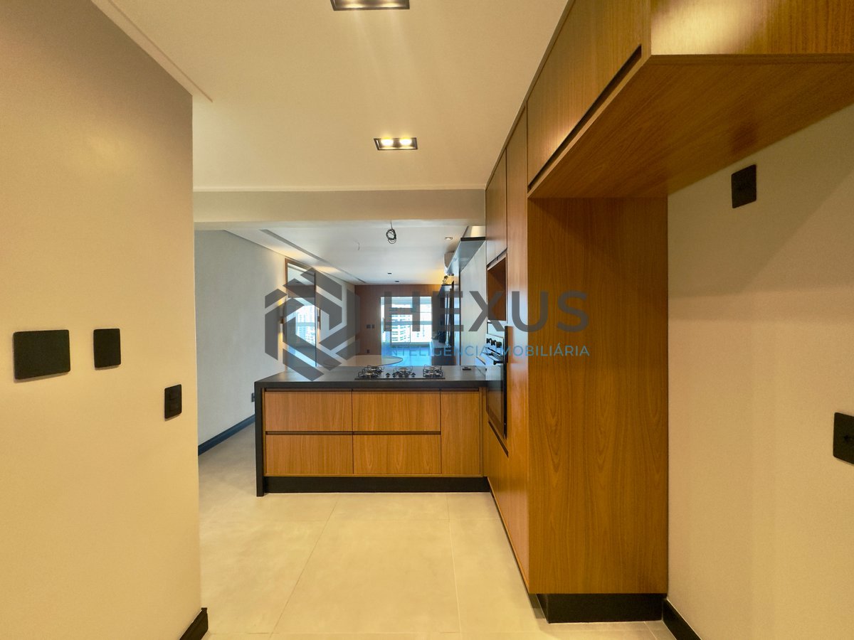 Foto 18 de Apartamento reformado frente mar com varanda gourmet e lazer em prédio novo na Praia das Asturias, Guaruja