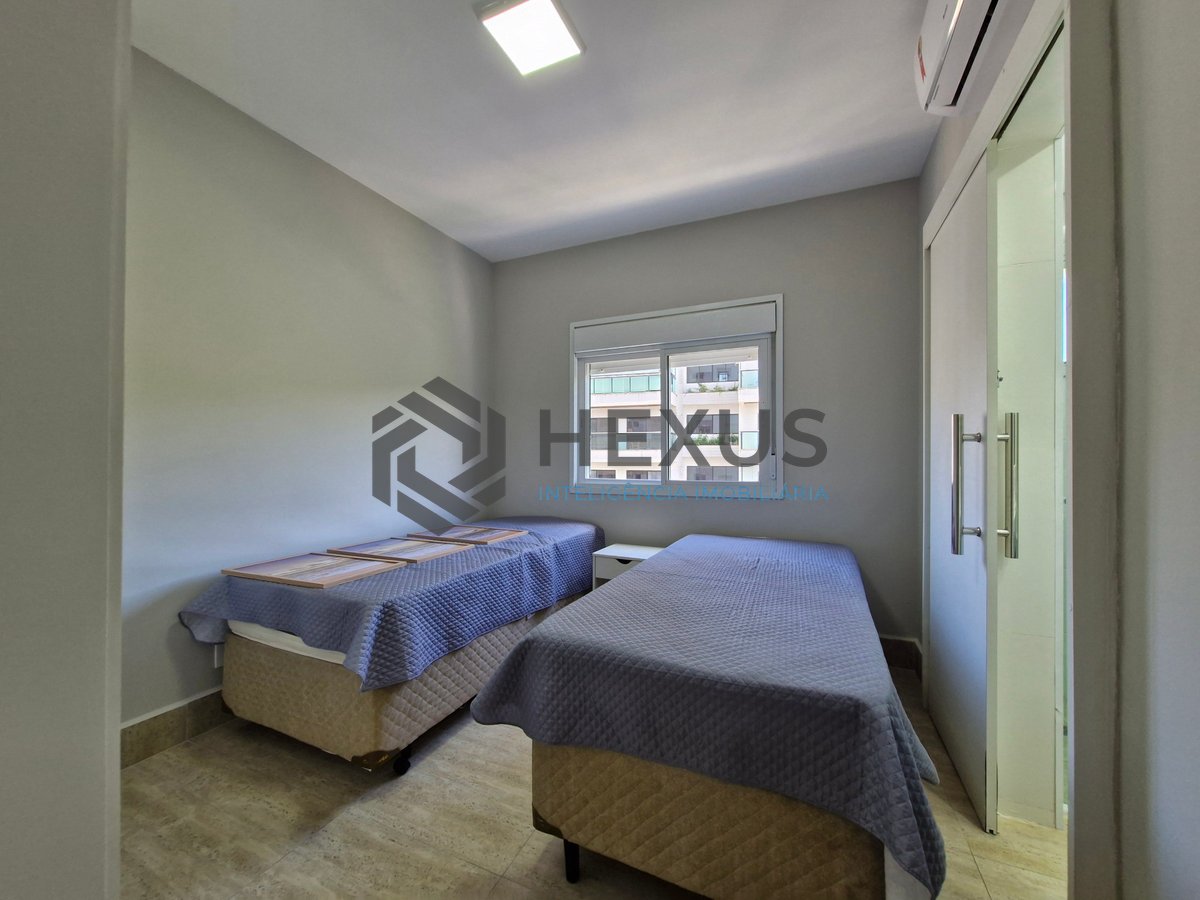 Foto 20 de Apartamento reformado frente mar com varanda gourmet e lazer na Praia das Asturias, Guaruja