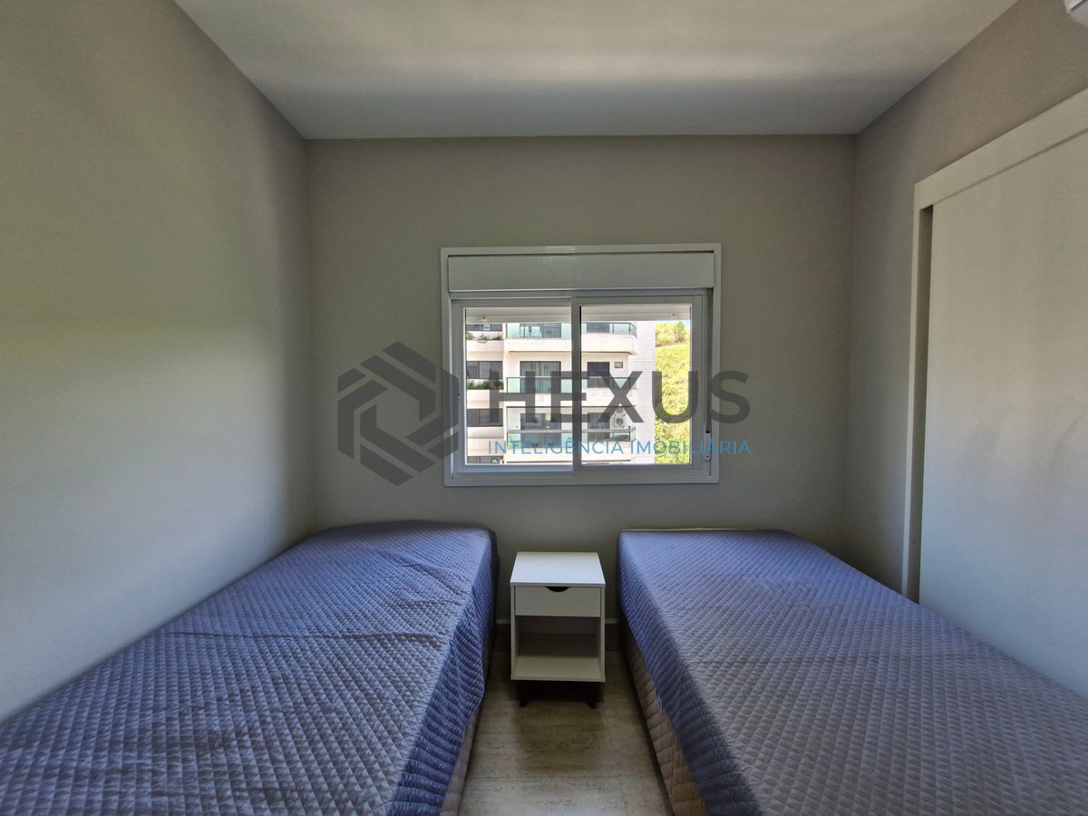 Foto 21 de Apartamento reformado frente mar com varanda gourmet e lazer na Praia das Asturias, Guaruja