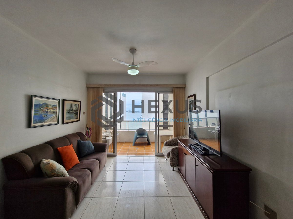 Foto 2 de Apartamento frente mar com varanda e lazer na Praia das Asturias, Guaruja